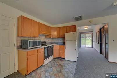 78 Lincoln, East Hanover Township, NJ 07936 - Photo 22