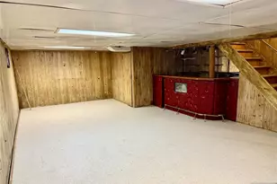 40 Dohrman Ave, Teaneck Township, NJ 07666 - Photo 8