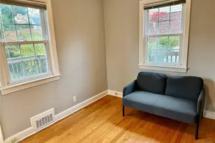 40 Dohrman Ave, Teaneck Township, NJ 07666 - Photo 2