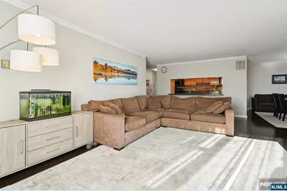 555 North Avenue 6F #6F, Fort Lee, NJ 07024 - Photo 4