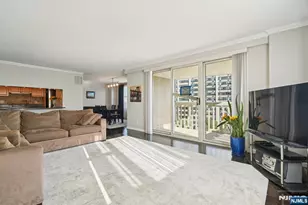 555 North Ave 6F, Fort Lee, NJ 07024 - Photo 2