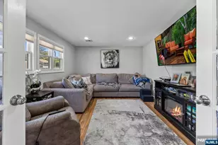 375 Winifred Dr, Totowa, NJ 07512 - Photo 16