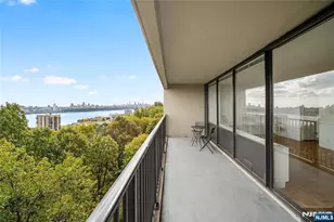 5 Horizon Road 412, Fort Lee, NJ 07024 - Photo 8