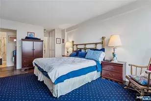 555 North 21M, Fort Lee, NJ 07024 - Photo 12