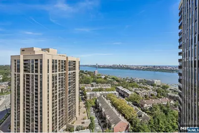 300 Winston 2306 #2306, Cliffside Park, NJ 07010 - Photo 10