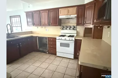 79 Blauvelt Avenue, Dumont, NJ 07628 - Photo 8