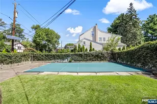 570 Winterburn Grove, Cliffside Park, NJ 07010 - Photo 28