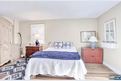 326 N Bridge Plaza 1I #1I, Fort Lee, NJ 07024 - Photo 18