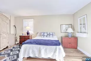 326 N Bridge Plaza 1I, Fort Lee, NJ 07024 - Photo 18