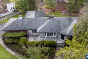 35 Old Dock Rd, Alpine, NJ 07620 - Photo 4