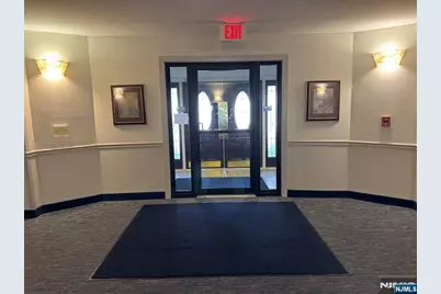 401 D Ercole Court T127 #T127, Norwood, NJ 07648 - Photo 8