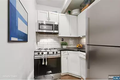 344 Danforth Avenue, Jersey City, NJ 07305 - Photo 6
