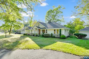 32 Wanaque Rd, West Milford, NJ 07421 - Photo 2