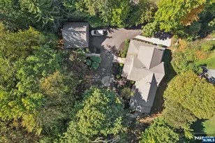 24 Scott Ct, Allendale, NJ 07401 - Photo 42