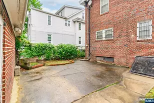 124 Vassar Ave, Newark, NJ 07112 - Photo 26