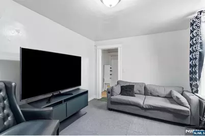 302 Forest Avenue, Englewood, NJ 07631 - Photo 6