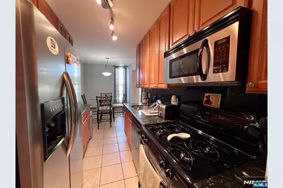 14 River F #F, Nutley, NJ 07110 - Photo 10
