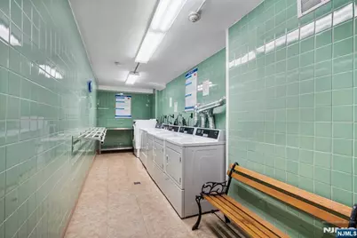 2000 Linwood Avenue 10E #10E, Fort Lee, NJ 07024 - Photo 10