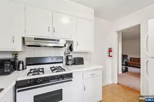 25-02 High Street F, Fair Lawn, NJ 07410 - Photo 10