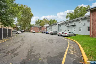 25-02 High Street F #F, Fair Lawn, NJ 07410 - Photo 16