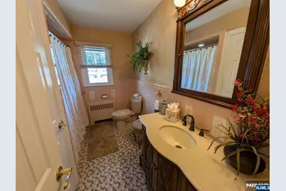 302 Lincoln Avenue, Totowa, NJ 07512 - Photo 16