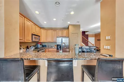 709 Donato Circle, Scotch Plains Township, NJ 07076 - Photo 12
