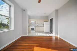 7505 Palisade Ave 304, North Bergen, NJ 07047 - Photo 2