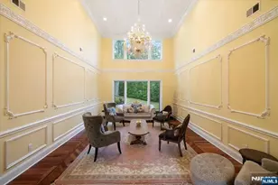61 Overlook Dr, Woodcliff Lake, NJ 07677 - Photo 8