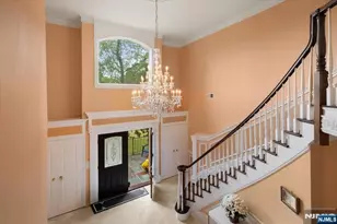 61 Overlook Dr, Woodcliff Lake, NJ 07677 - Photo 4