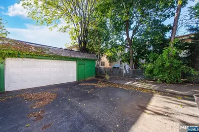 109 Sanford Avenue, Belleville, NJ 07109 - Photo 20