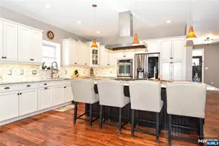 130 Reich Ave, Mahwah, NJ 07430 - Photo 8