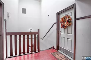 2009 Hawthorne Ln, Mahwah, NJ 07430 - Photo 4