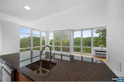 800 12th Street 302 #302, Palisades Park, NJ 07650 - Photo 6