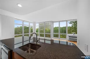 800 12th Street 302, Palisades Park, NJ 07650 - Photo 6