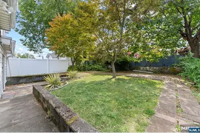 87 Pompton Avenue, Woodland Park, NJ 07424 - Photo 30