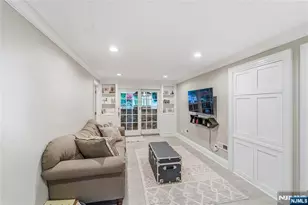 854 Cambridge Rd, River Vale Township, NJ 07675 - Photo 6