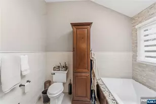 854 Cambridge Rd, River Vale Township, NJ 07675 - Photo 32