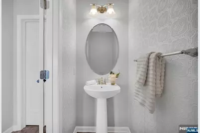 41 Sequoia Drive, Cedar Grove, NJ 07009 - Photo 18