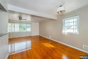 95 N 16th St, Prospect Park, NJ 07508 - Photo 10