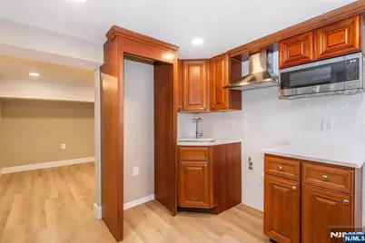 95 N 16th Street, Prospect Park, NJ 07508 - Photo 32