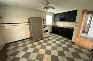 683 Kingsland Ave, Lyndhurst Township, NJ 07071 - Photo 14