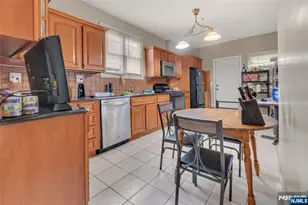 42 Nairn Pl, Newark, NJ 07108 - Photo 4