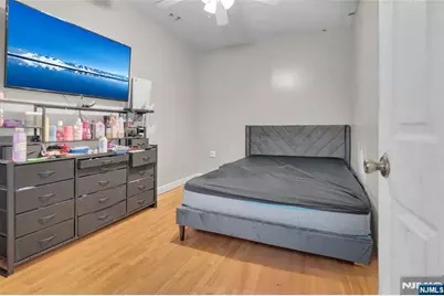 42 Nairn Place, Newark, NJ 07108 - Photo 8