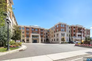 7400 River Road 208, North Bergen, NJ 07047 - Photo 10