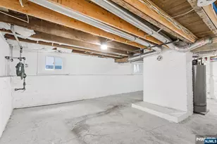 205 S Jefferson St, Orange, NJ 07050 - Photo 20