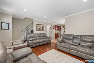 4 Marianne Terrace, Secaucus, NJ 07094 - Photo 8