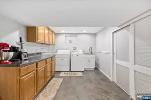 4 Marianne Terrace, Secaucus, NJ 07094 - Photo 32