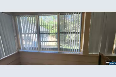 72 Elliot Place, East Orange, NJ 07018 - Photo 16