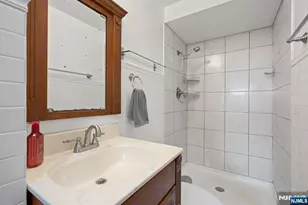 170 Lafayette Ave 8A, Passaic, NJ 07055 - Photo 24