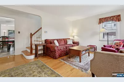 38 Lowe Avenue, Fair Lawn, NJ 07410 - Photo 8